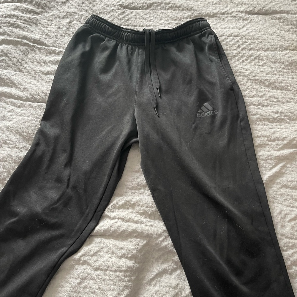 Adidas women’s sweatpants
